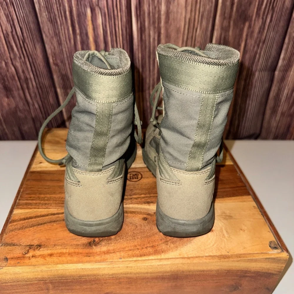 Danner Tachyon 8 Sage Tactical Boots Green Mens 4 Lightweight 50132